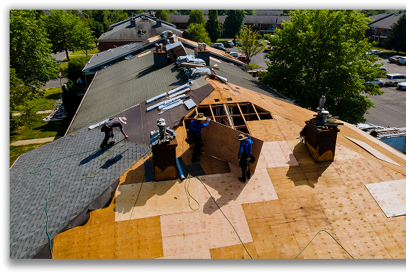 Roofers working